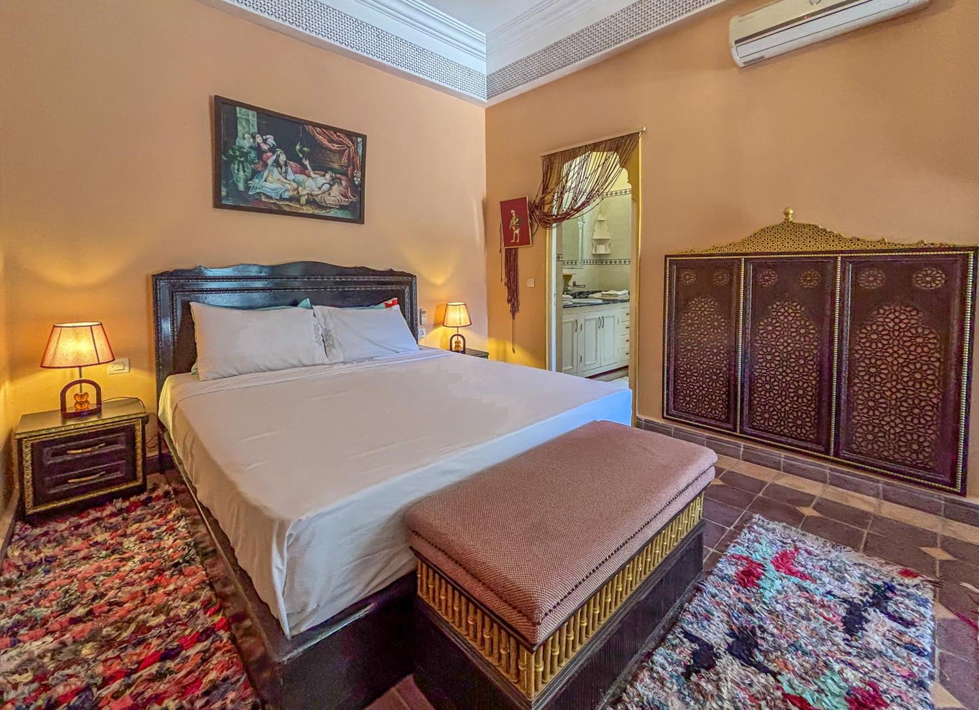 Sidi Abdallah Ghiat Le Bleu House B&B 외부 사진