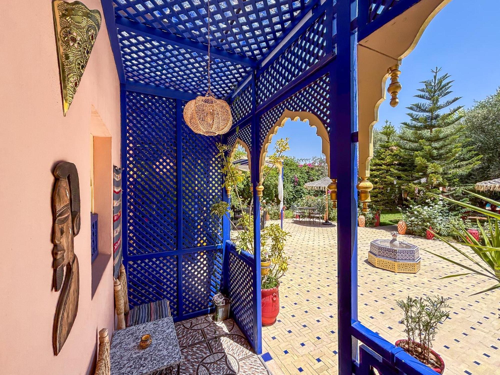 Sidi Abdallah Ghiat Le Bleu House B&B 외부 사진