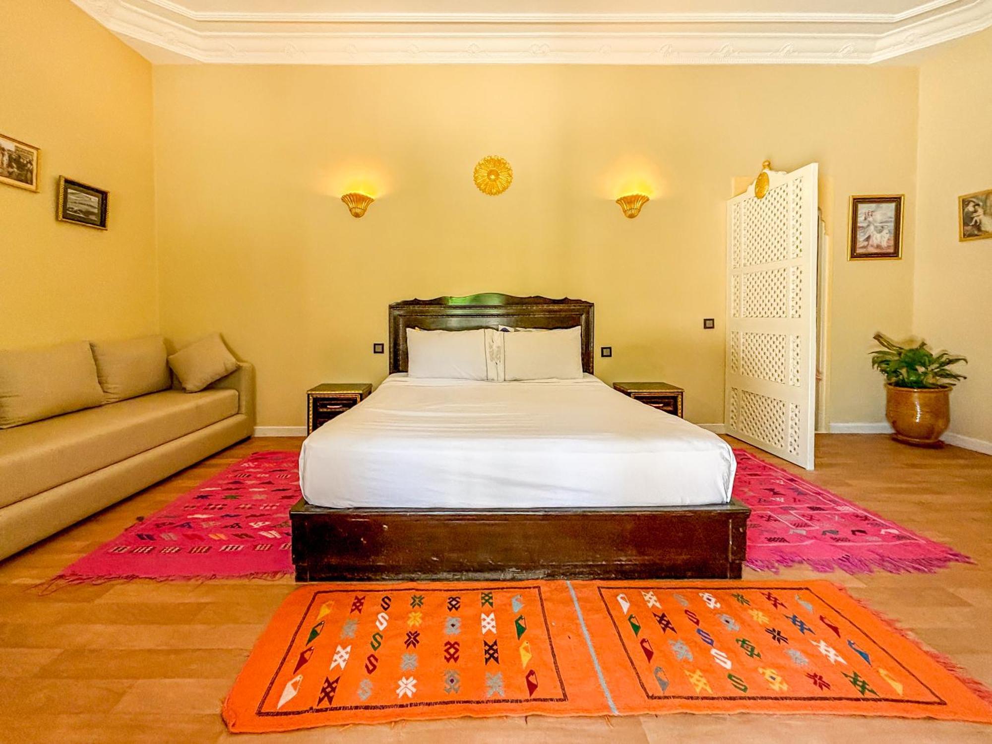 Sidi Abdallah Ghiat Le Bleu House B&B 외부 사진