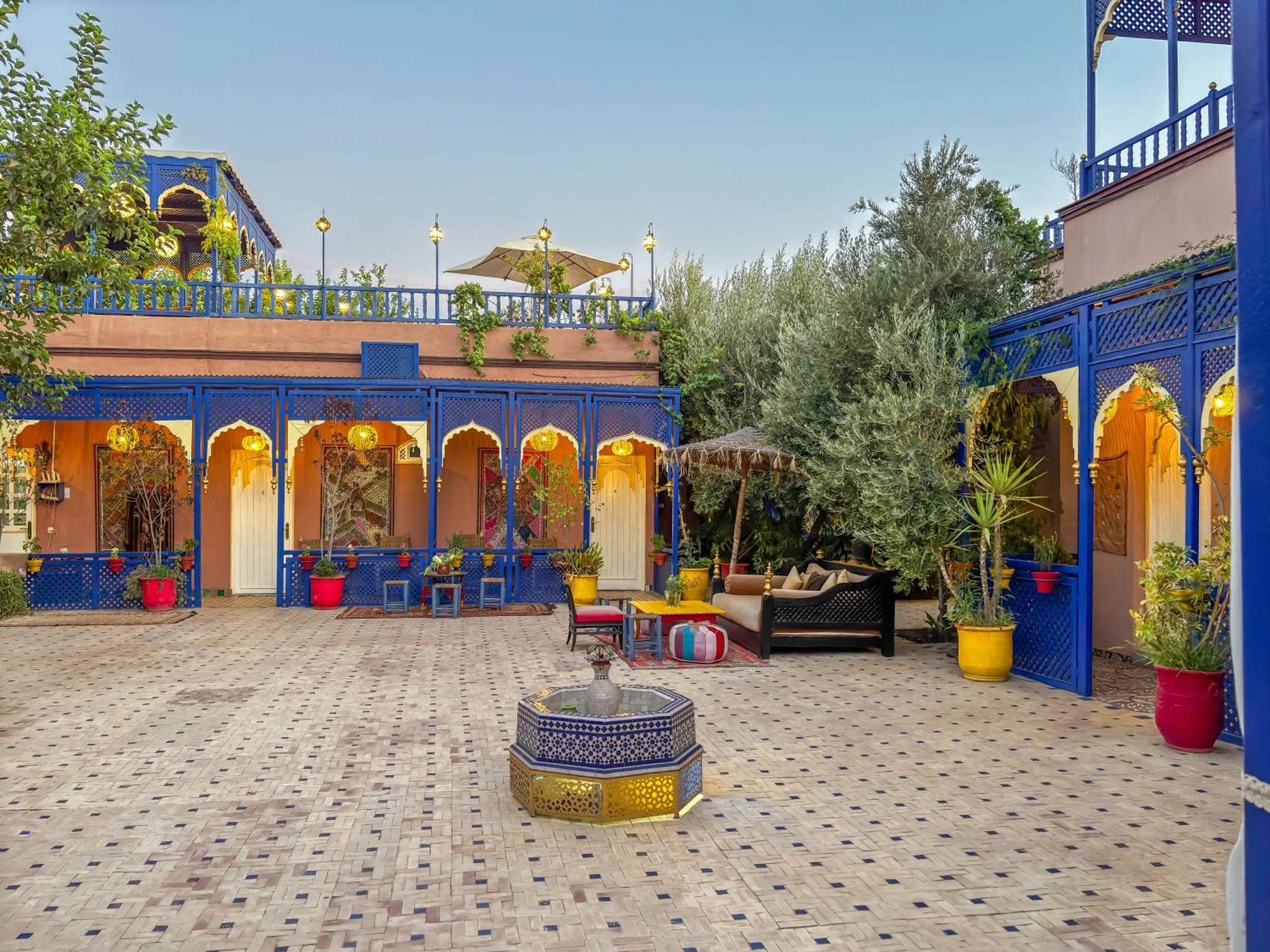 Sidi Abdallah Ghiat Le Bleu House B&B 외부 사진