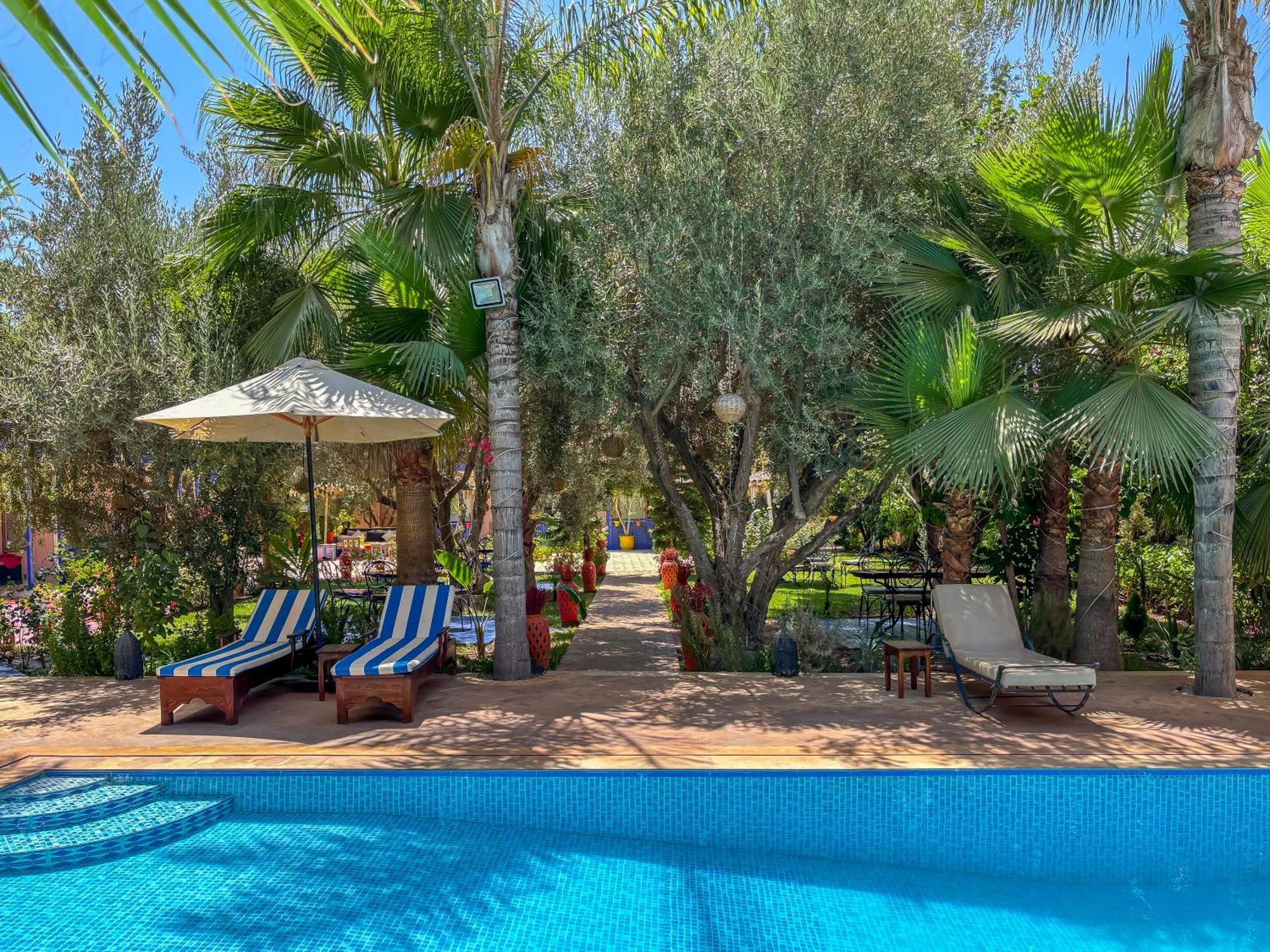 Sidi Abdallah Ghiat Le Bleu House B&B 외부 사진