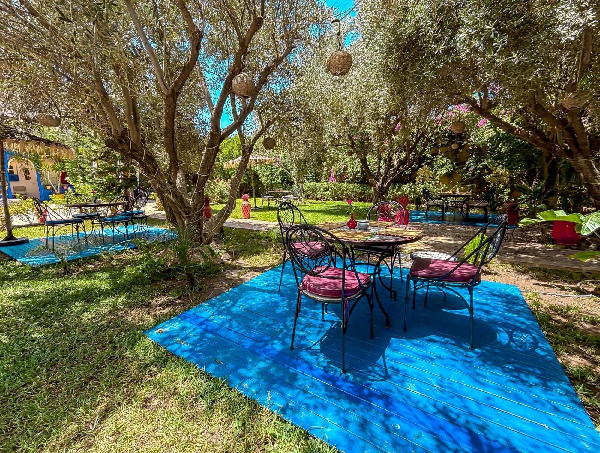 Sidi Abdallah Ghiat Le Bleu House B&B 외부 사진