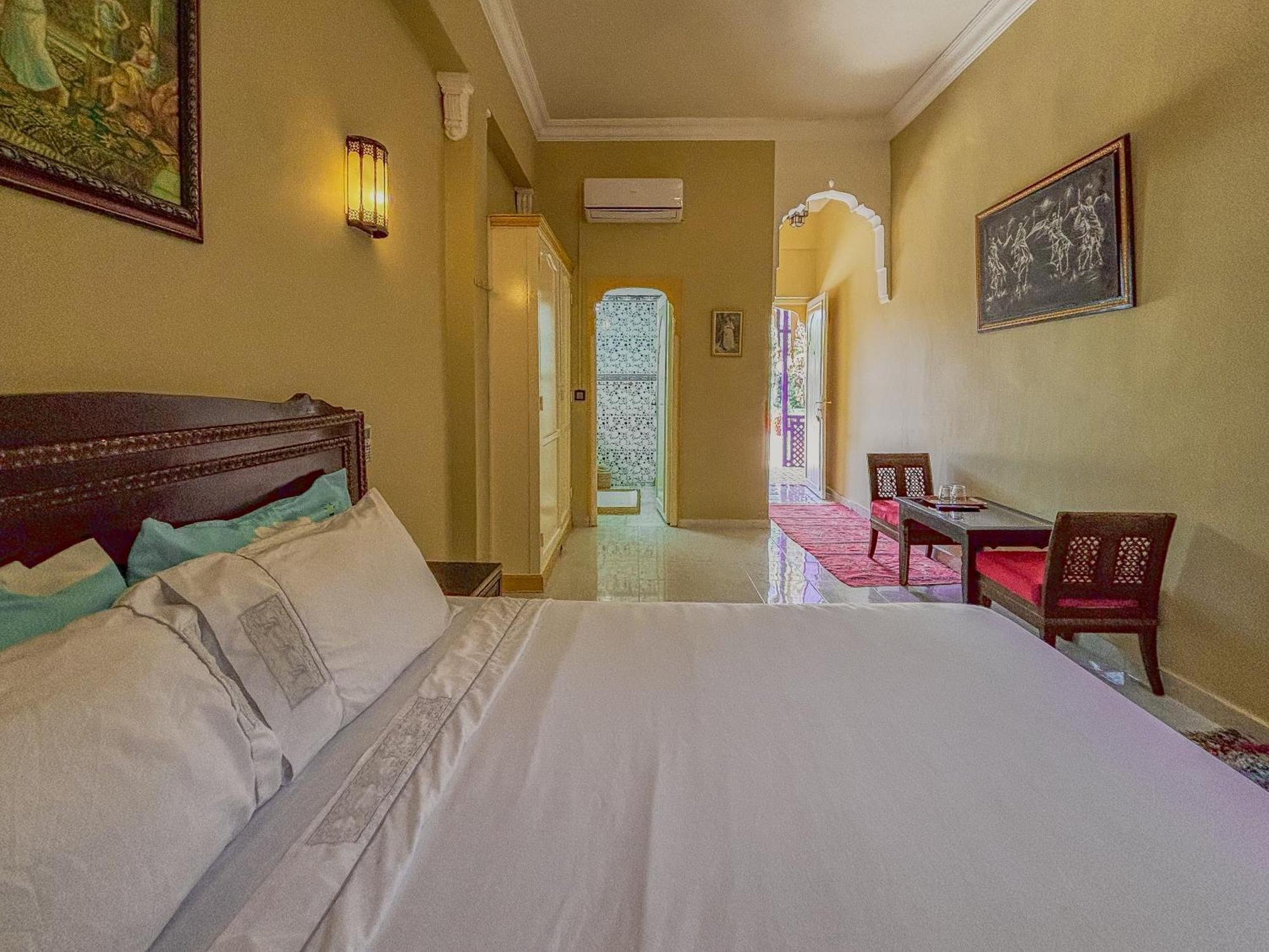 Sidi Abdallah Ghiat Le Bleu House B&B 외부 사진